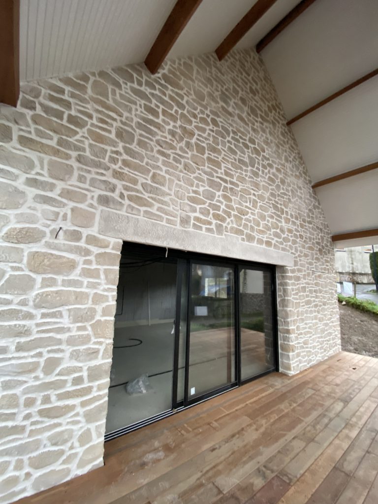 Maison à Clecy - auvent