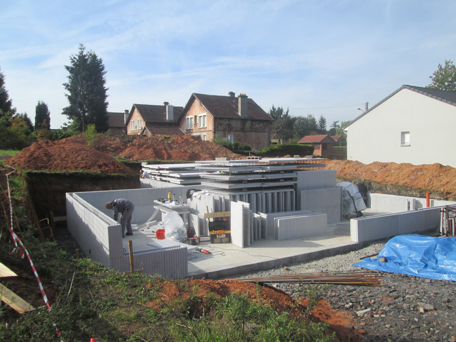 Chantier en cours avec le système constructif pratique et rentable EUROMAC2